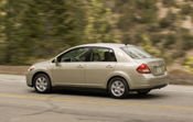 2009 Nissan Versa Picture